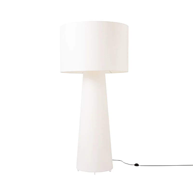 Big Shadow Floor Lamp