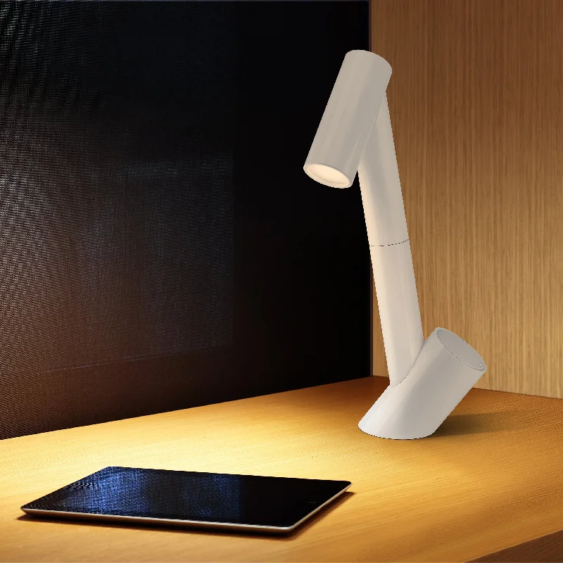 Giraffa LED Table Lamp